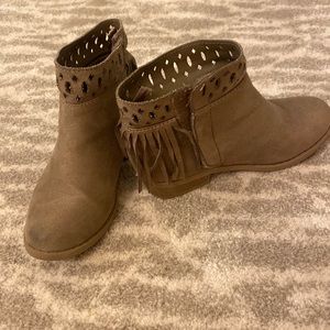 Darling booties